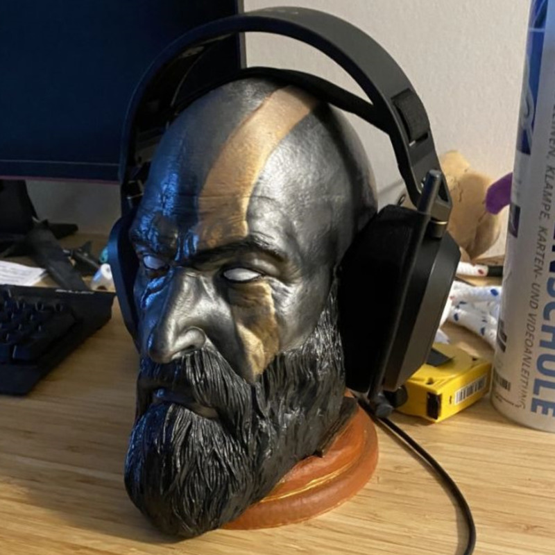 God Of War Kratos Statue Headp - Headphone Stand Desk のレビューと価格